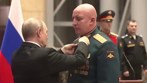 b pgNhZfGPf8o7DE.jpg