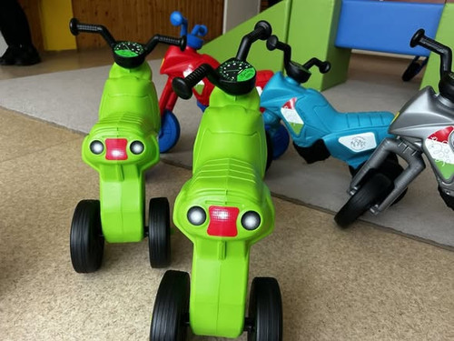 598896311 1483214063611805 767669188579941953 n.jpg?stp=cp6 dst jpg s590x590 tt6& nc cat=103&ccb=1 7.jpg