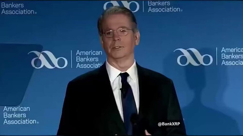 8ZCQ4CljMoW an3Y.jpg