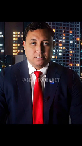 0QeDG yg8Toyb38L.jpg