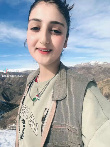 NP 9emVucMnyoFpY.jpg