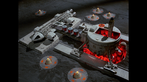 Space 1999 4K Collectors Edition t06.mkv snapshot 02.46.415.png