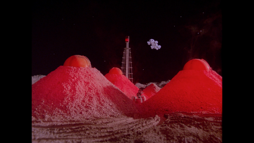 Space 1999 4K Collectors Edition t06.mkv snapshot 00.45.716.png