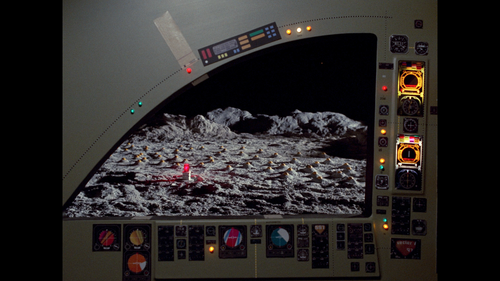 Space 1999 4K Collectors Edition t06.mkv snapshot 00.15.915.png