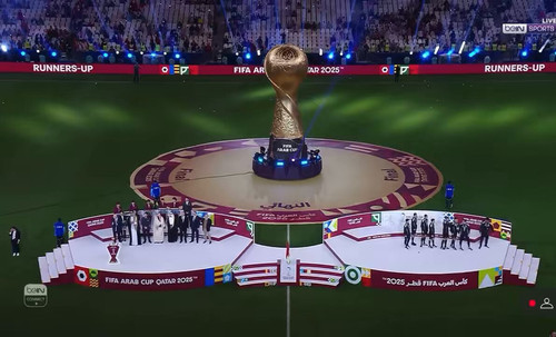 AifsV9KaErIspWcL.jpg