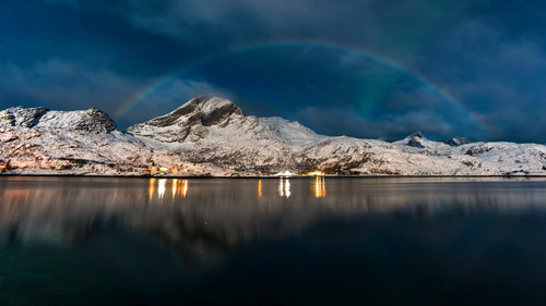 lYbdaX8rzBB pJnx.jpg