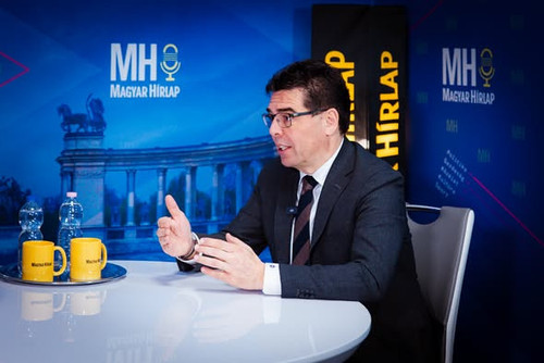 598880026 1424057655831038 2051196664406422314 n.jpg?stp=dst jpg s590x590 tt6& nc cat=100&ccb=1 7& n.jpg