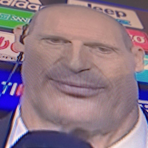 G8etMVaW8AAz7vP.jpg