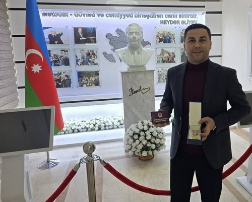 601844359 864804646033613 8560201916630004689 n.jpg?stp=cp6 dst jpegr s590x590 tt6& nc cat=110&ccb=1.jpg