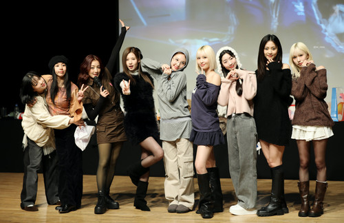 TW Fansign OT9 241216.jpg