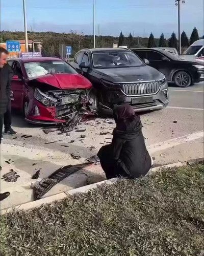 af83D8YtqE0QdjYw.jpg