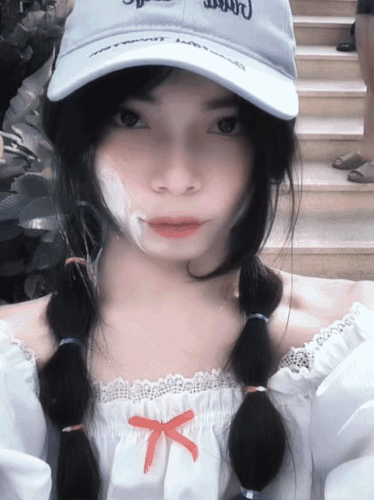copy 1DF3490C 8C68 4131 9970 3E1AB8D5A4D1.gif