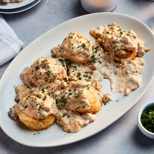biscuits and gravy RECIPE V2 110223 4291 VOG final.jpg