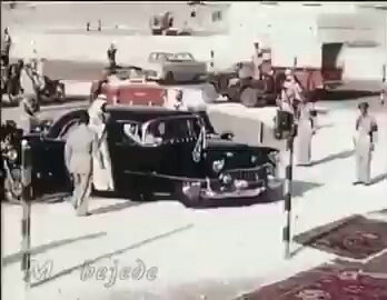 M0lhBxXxZMDerb3Z.jpg