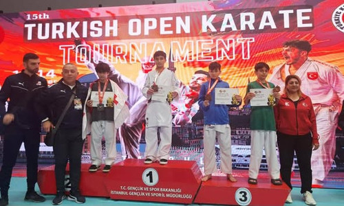 598157782 1378197100763914 3803764268672861587 n.jpg?stp=dst jpg s590x590 tt6& nc cat=107&cb2=99be92.jpg