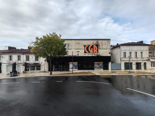 Façade CGR Angoulême.jpg