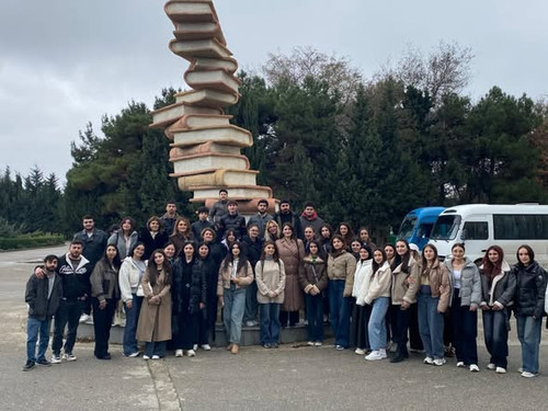 600251036 1435093881630254 7642650532029413154 n.jpg?stp=dst jpg s590x590 tt6& nc cat=102&cb2=99be92.jpg