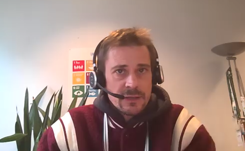 G8dFm3aXUAEd7 A?format=png.png