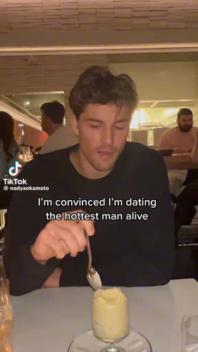 Jv4I2NPKg M3i11T.jpg