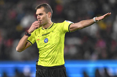 Luca Zufferli saat memimpin semifinal Supercoppa Italiana Getty Images 696x456.jpg