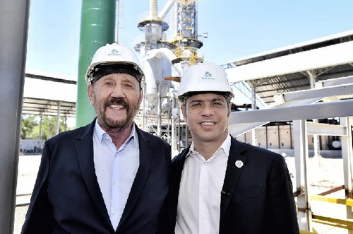 Insfran recibio1 750x500.jpg