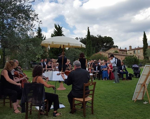 Custom Wedding Favours for a Truly Personal Touch.jpg