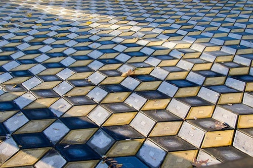 How to Select the Best Glossy Paver Blocks Manufacturer in Mumbai.jpg