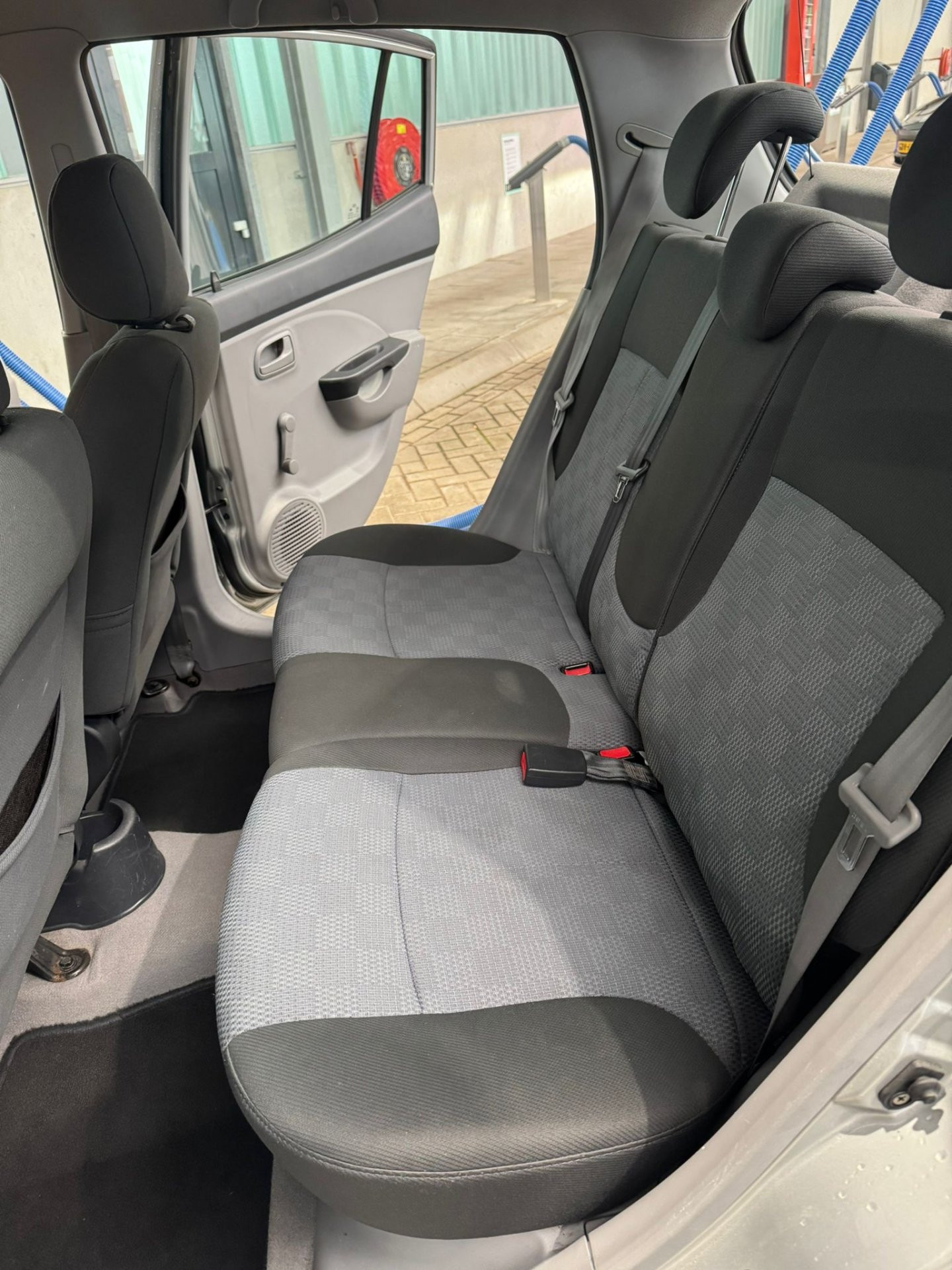 Kia Picanto 2007 - Image 2