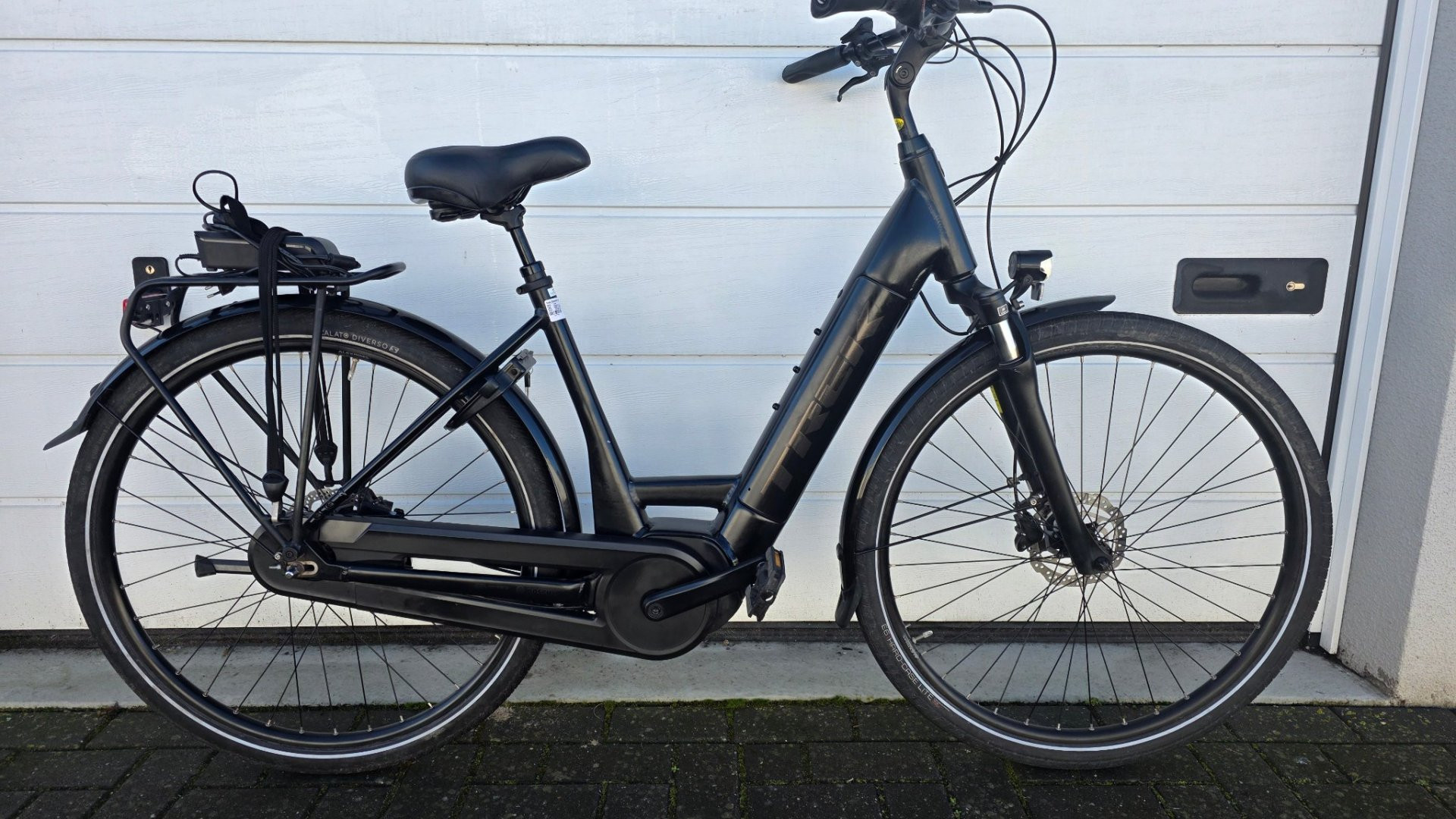 Prachtstaat! TREK DISTRICT 7 PLUS BOSCH - Image 5