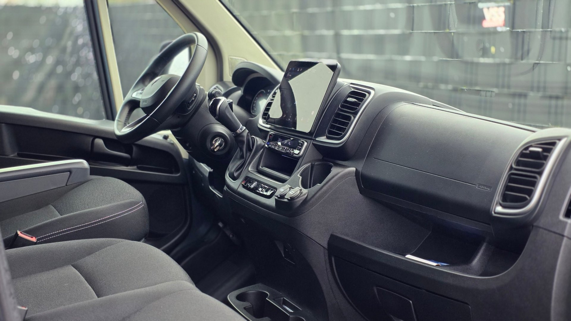 Aangeboden:  Deze prachtige   Peugeot BOXER L2 H2 2.2 Blue HDI - Image 8