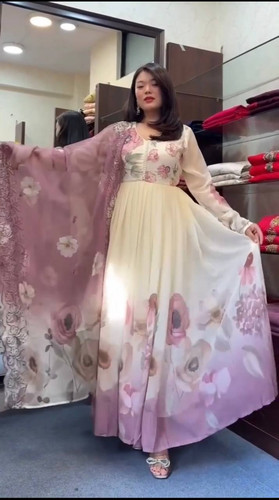 photo 6177248396239291413 y (1).jpg