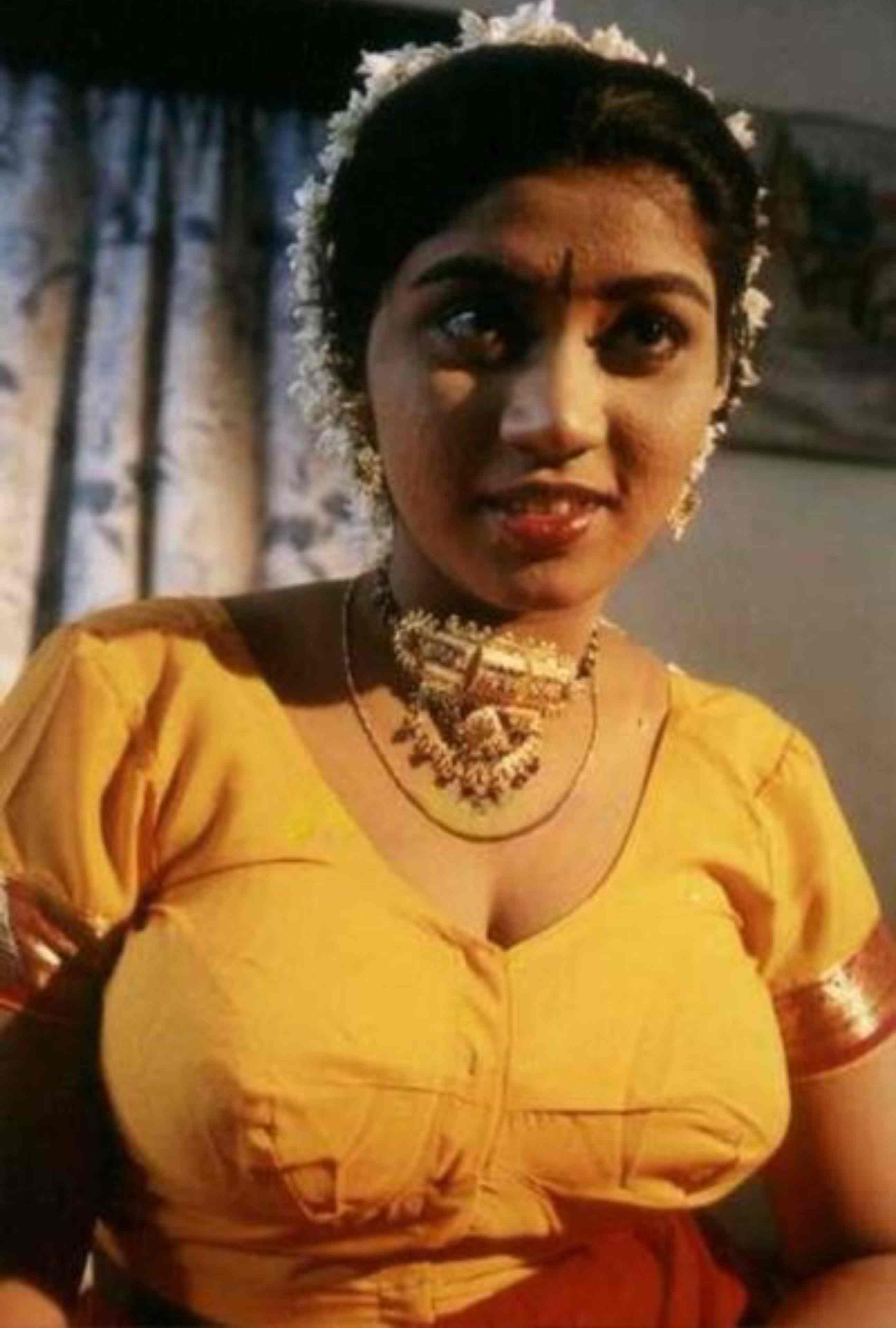 18+ Mallu Devika (2004) Uncut Malayalam – Hot Short Film – WEB-DL X264 1080p – Download