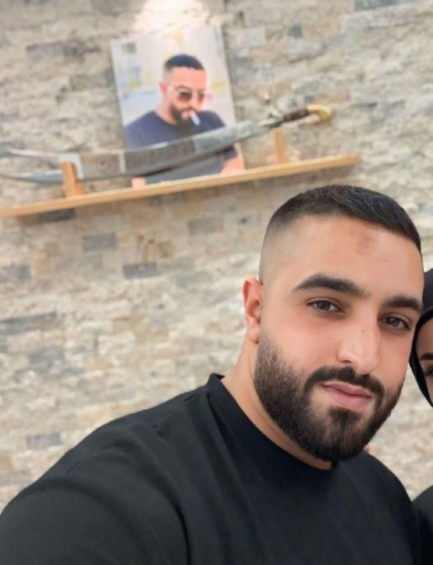 سلطات الاحتلال تسلِّم الأسير المقدسي المحرر صهيب الأعور من بلدة سلوان قرارًا بالإبعاد عن المسجد الأقصى المبارك لمدة أسبوع قابل للتجديد...