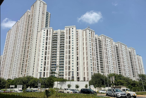 DLF Camellias Sector 42 , Golf course road, Gurgaon.png
