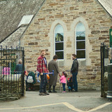 Playing.Nice.S01E01.1080p.AMZN.WEB DL.CZ EN.DD+5.1.H.264 playWEB.mkv 20260208 201251.955