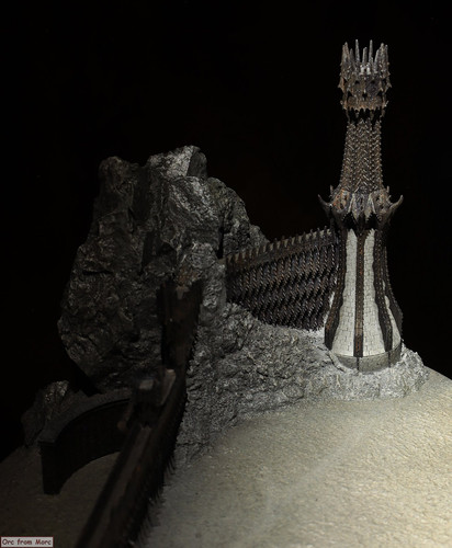 004 The Black Gates of Mordor.jpg