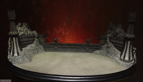007 The Black Gates of Mordor.jpg