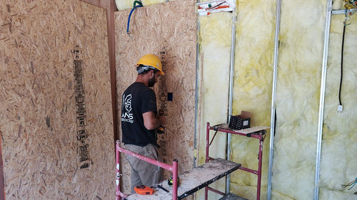 CASA 10 Vedação com OSB.jpg