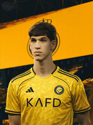 G DUP0KXIAAOij8.jpg