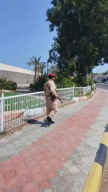 BUis3oMpHmx8fSna.jpg