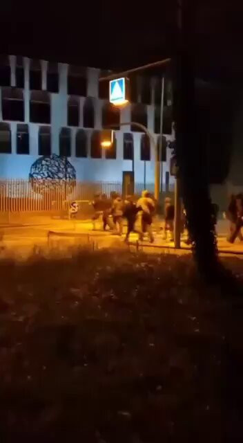 LbglRdbM5vF eDEj.jpg