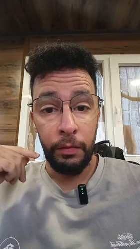lma0JsyhNczkdUzC.jpg