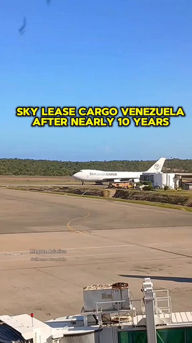 0gaJVXF9ddYbxI J.jpg