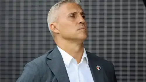 São Paulo promove mudanças na escalação para duelo decisivo contra a Portuguesa, surpreendendo torcedores