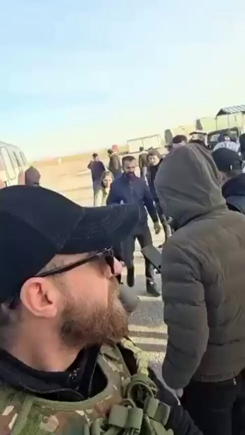 dtBKZRhpBfxC HlJ.jpg