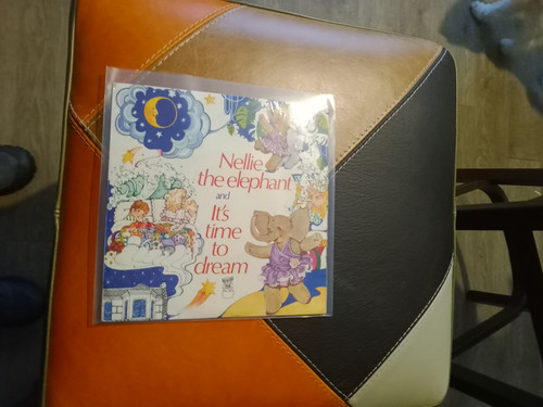 819125cd5ee7.jpg