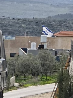 سياسة طرد المواطنين تتصاعد: الاحتلال يُخلي منزل المواطن باسم احمد ابوبكر وأولاده المكون من 4 طوابق، ومعمل رزق العائلة في يعبد غرب جنين....