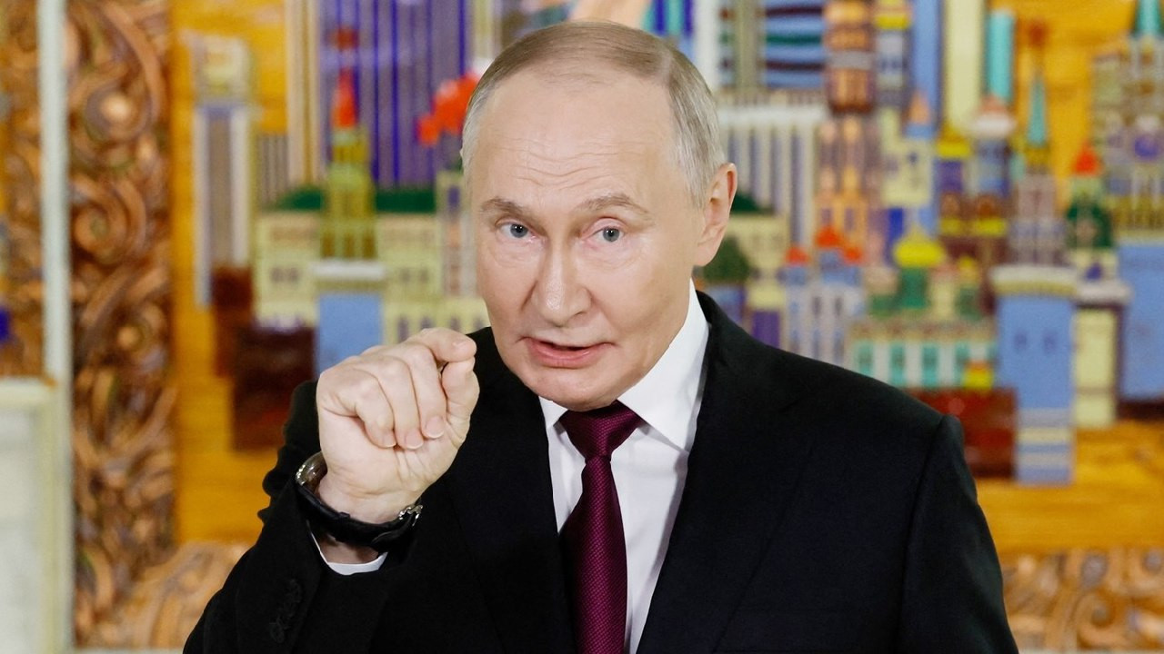 بوتين: روسيا مستعدة لدعم "مجلس السلام" بمليار دولار من أصولها المجمدة....