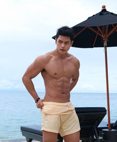 hothunk thailand 124903296 423618685437663 2356432274678507197 n.jpg