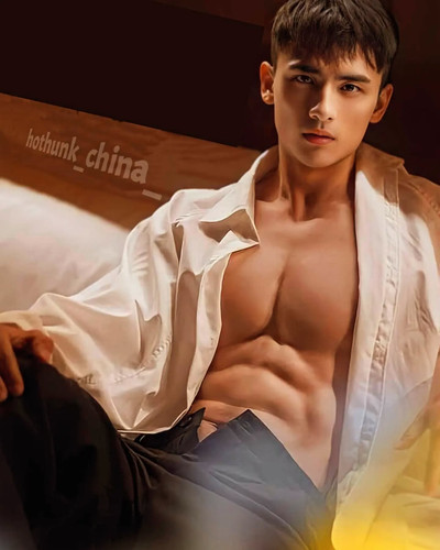 hothunk china 1706820382 3293370527057855819 39199531530.jpg